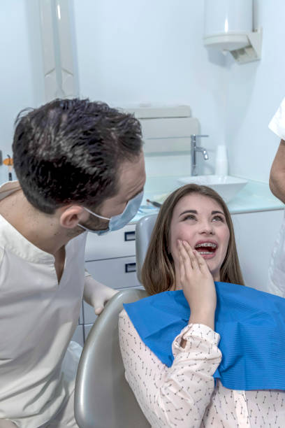 Best Emergency Broken Tooth Repair in Flat Rock, MI